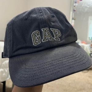 insane GAP cap🧢